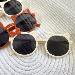 عینک پیشی در دو رنگ