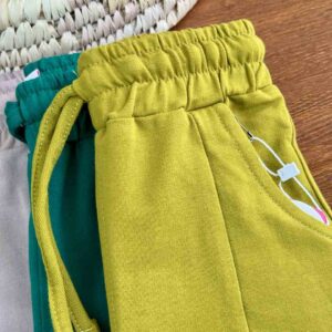 شلوار چاکدار